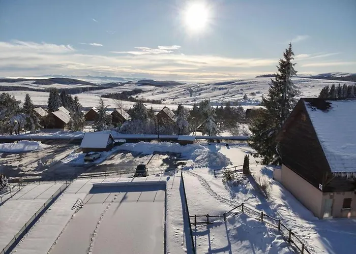 Duplex Spacieux Avec Piscine Exterieure Saisonniere Aux Bois De La Reine - Fr-1-814-40 * Super Besse